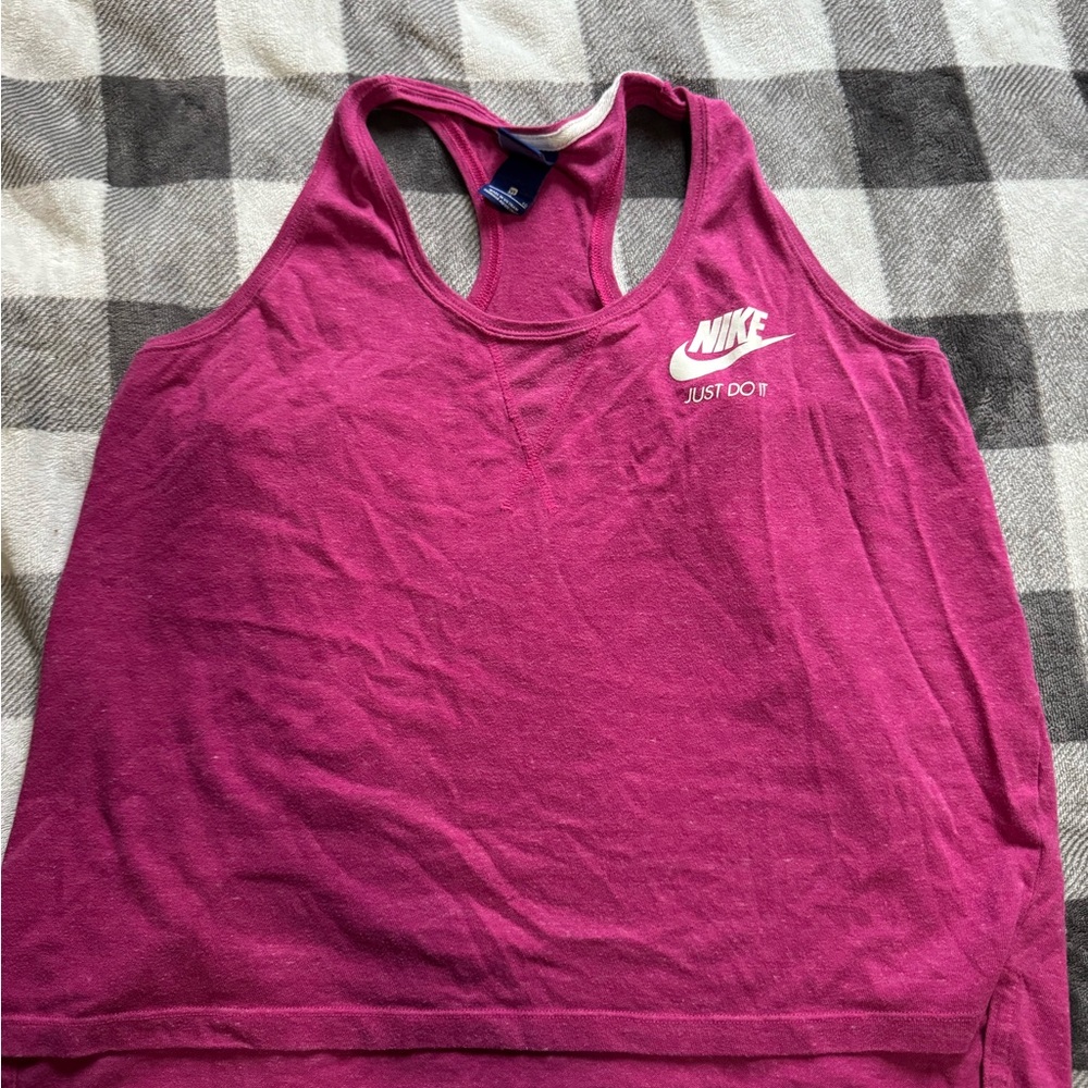 Nike Women's Magenta Tank Top